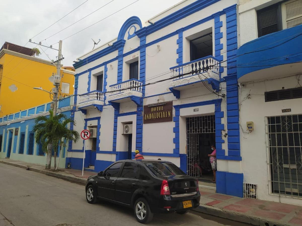 Hotel Andalucia Inn Санта-Марта Экстерьер фото